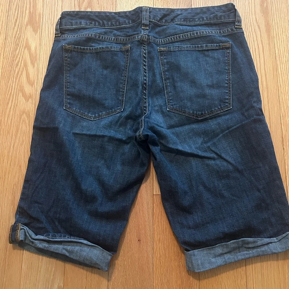 Banana Republic Long Denim Shorts - Picture 2 of 5